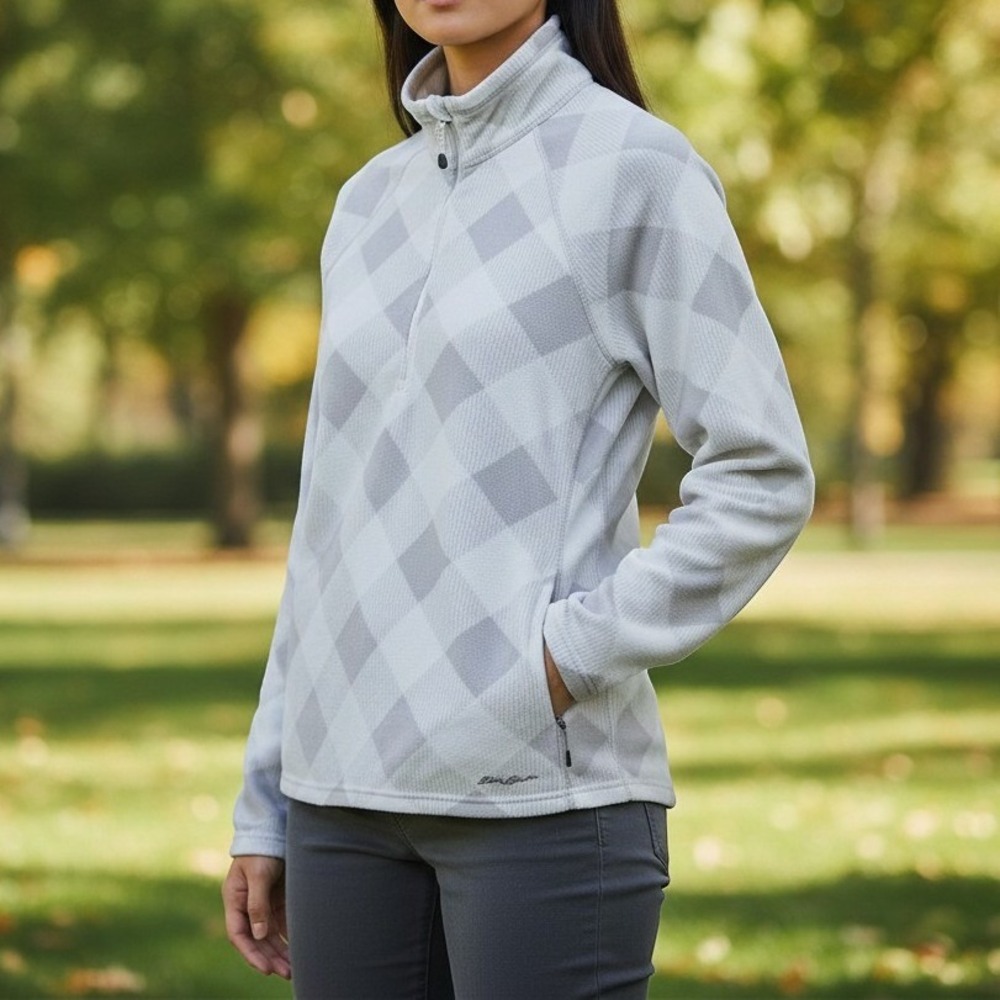 Eddie Bauer Women's Grey Diamond Plaid Quarter Zip Pullover Jacket Medium